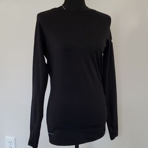 Nike pro  long sleeve shirt black aize med